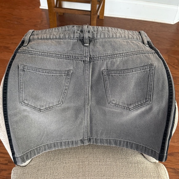 New adidas Adicolor 3-Stripes Denim Mini Skirt - Picture 10 of 12